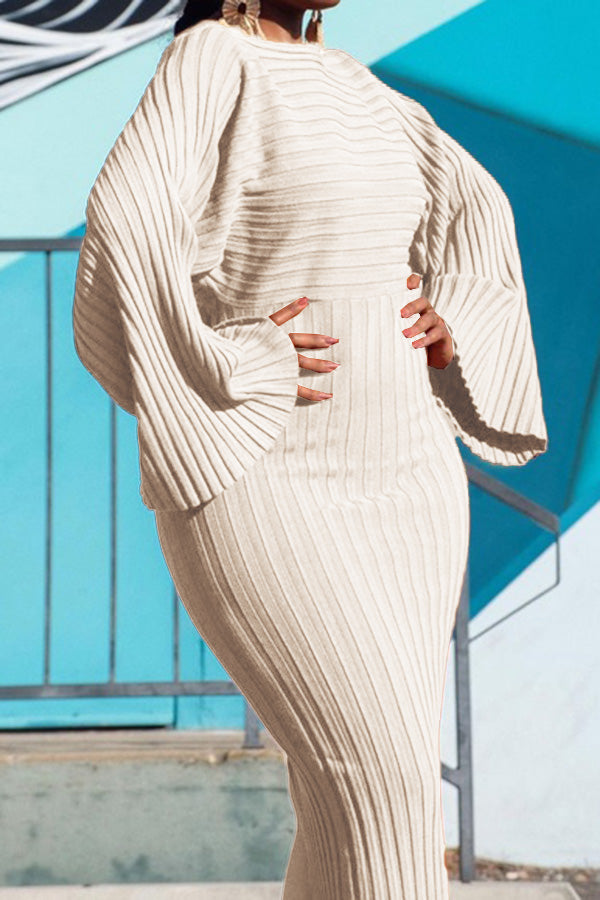 Knitted Trumpet Sleeve Bodycon Dress