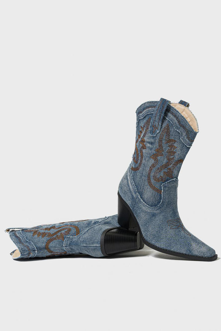 Western Style Contrasting Pointed Toe Cowboy Boots*