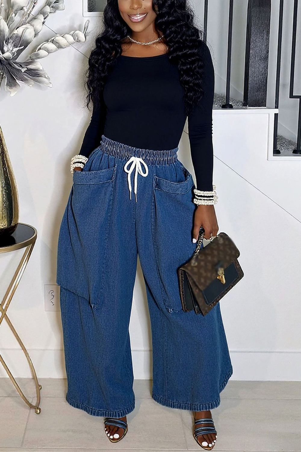 Stylish Wide Pocket Elastic Leg Jeans*