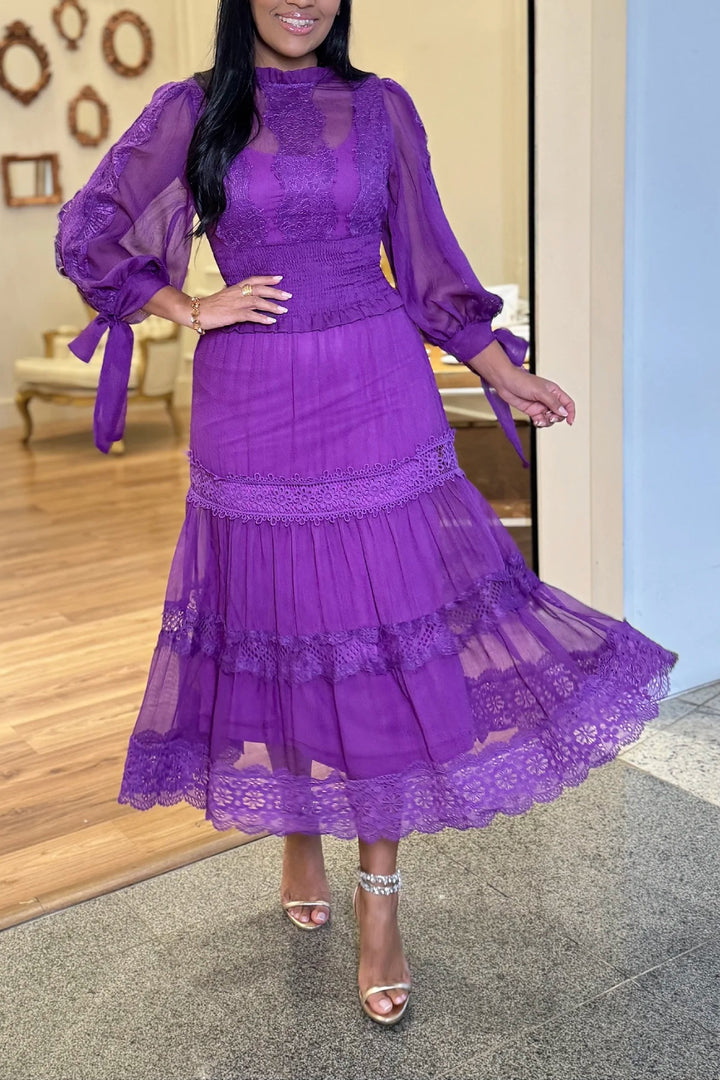 Elegant Knot Sleeve Lace Dress