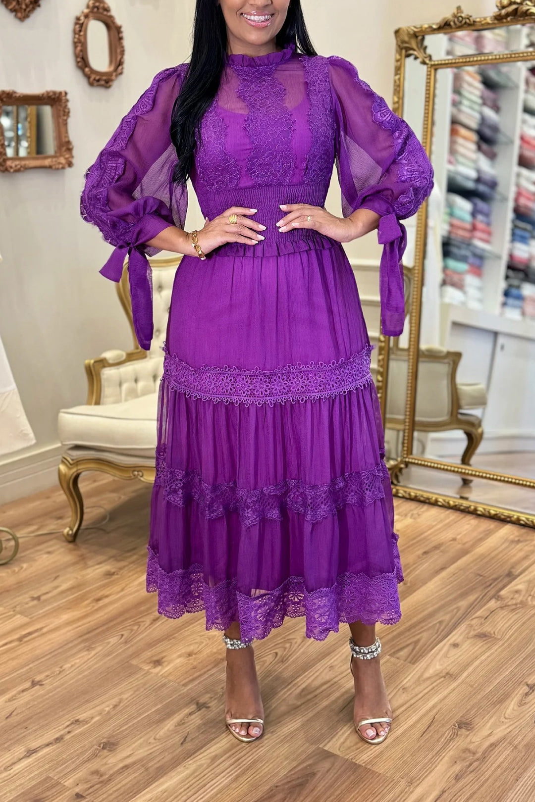 Elegant Knot Sleeve Lace Dress